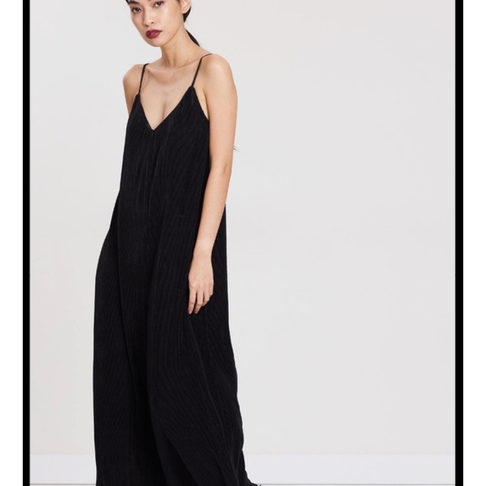 Third‎ Form Pawa Pleated Jumpsuit in Black Size Medium